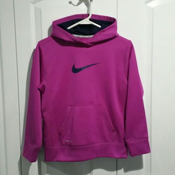 nike fuchsia hoodie
